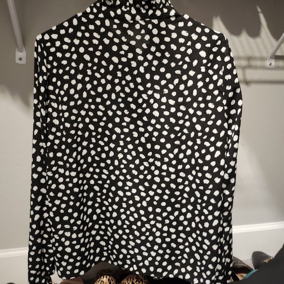 J Crew Printed Long-Sleeve Blouse with Ruffles Size 10 - Picture 2 of 4